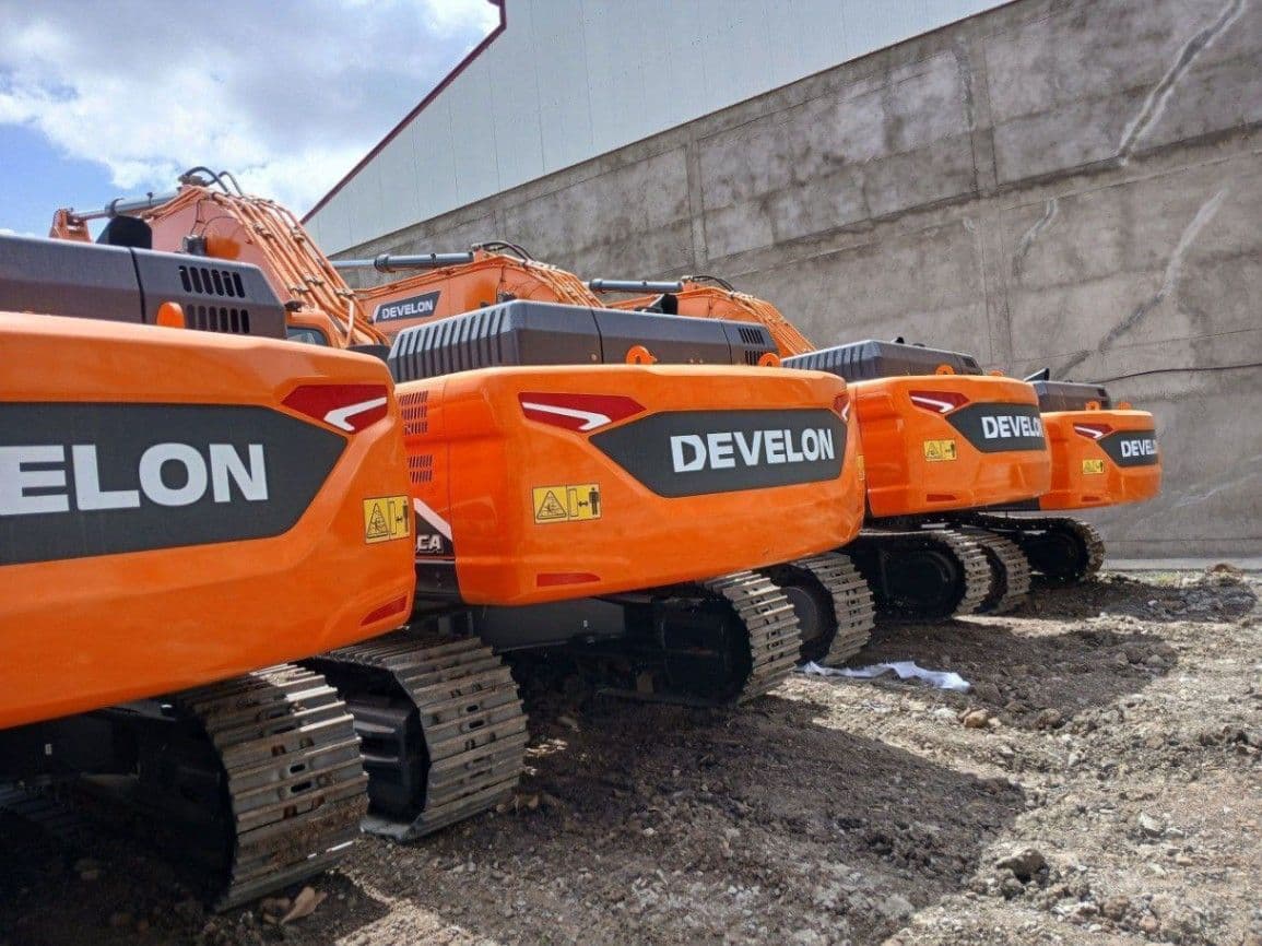 Develon Excavator 2025