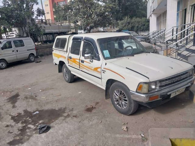 Toyota Hilux 1990