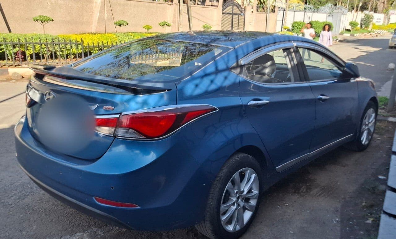 Hyundai Avante,2015,GDI.