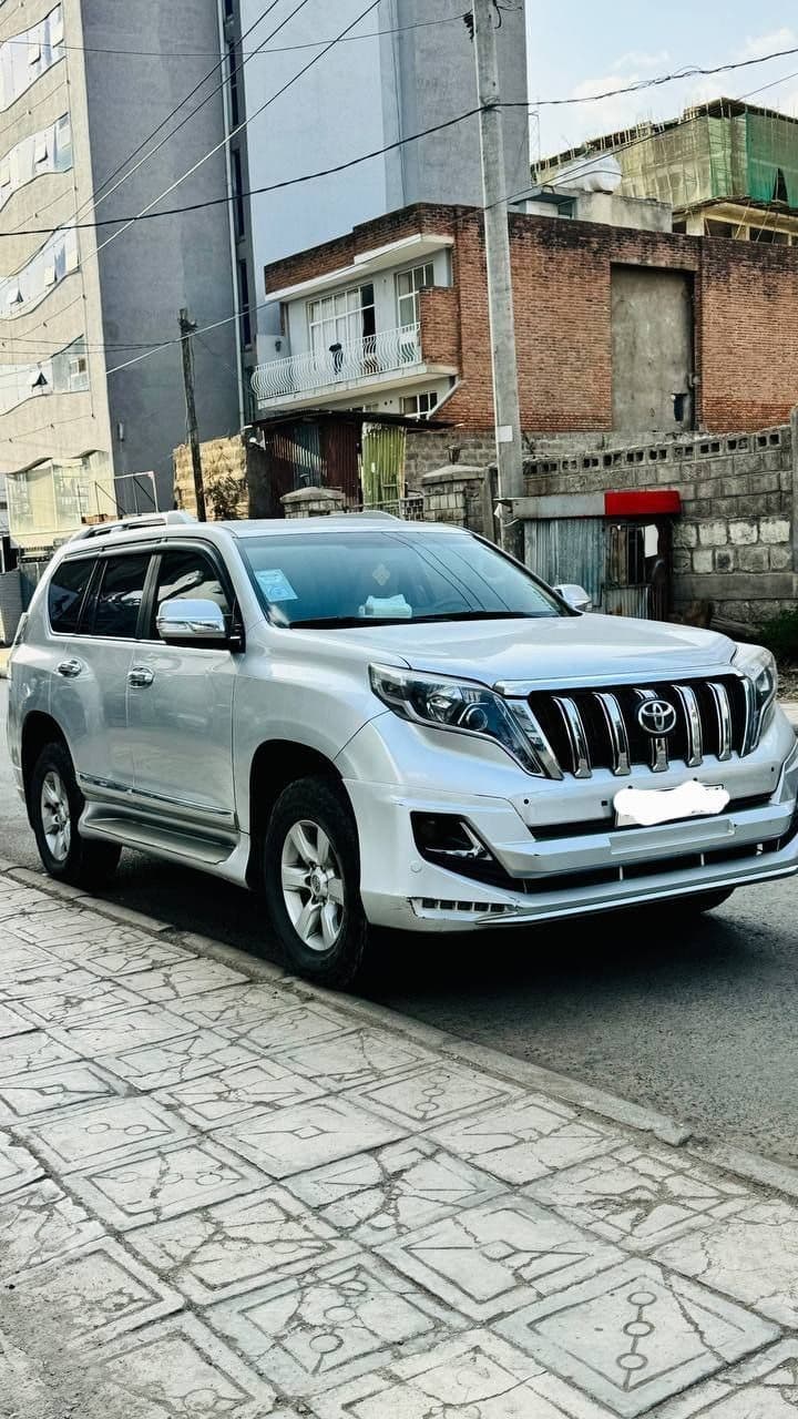 Toyota Prado