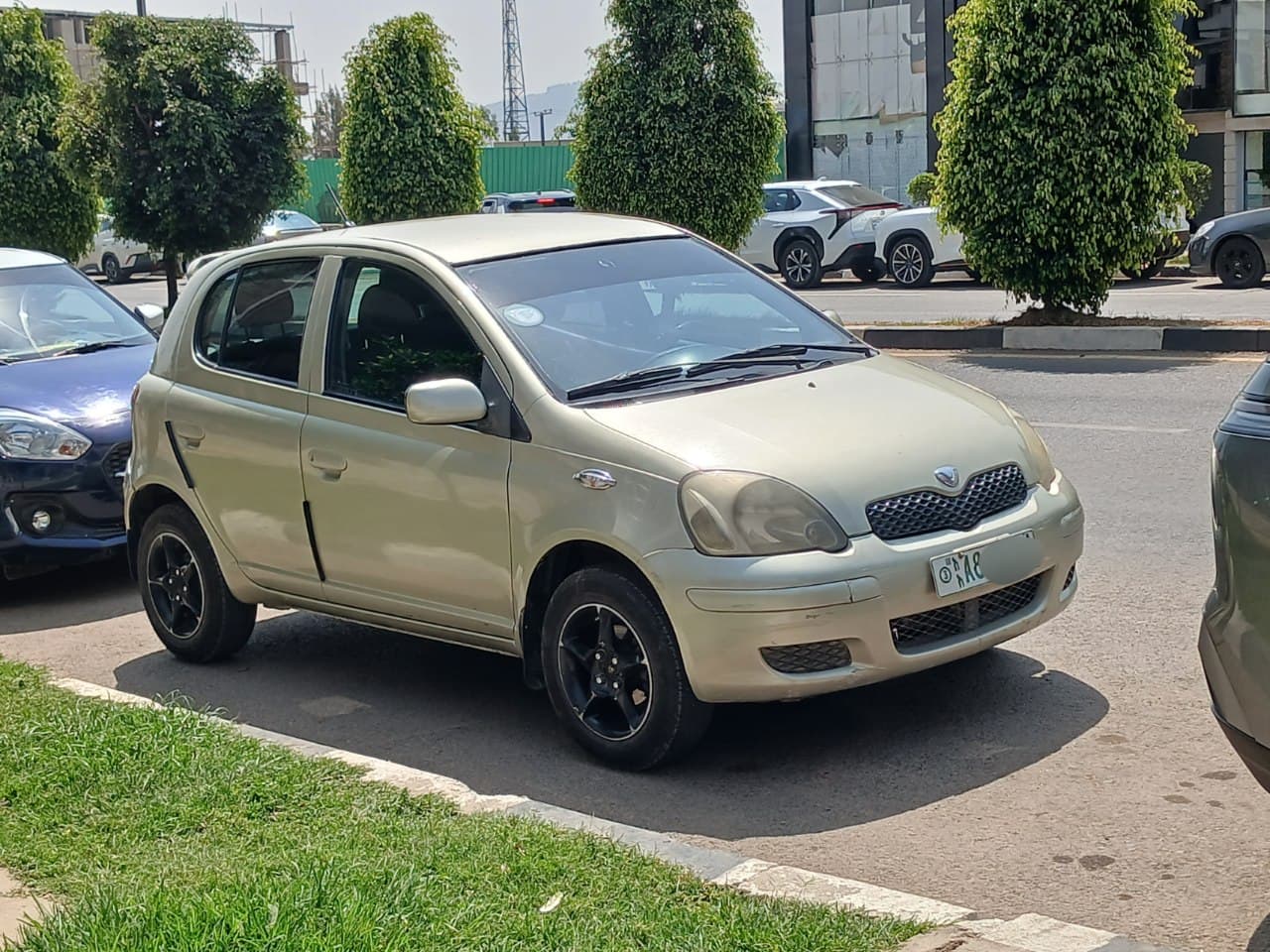 Toyota Vitz 2004