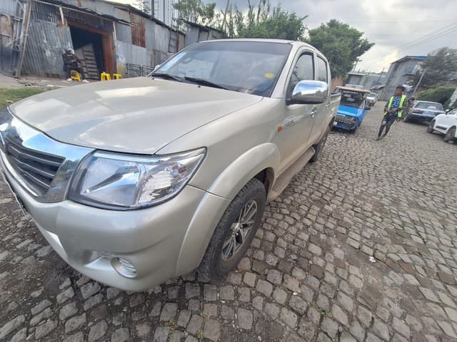 Toyota d4d engin debll gabena