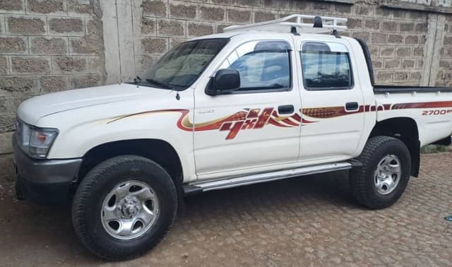 Toyota Double Gabina,3L engine,excellent condition!!